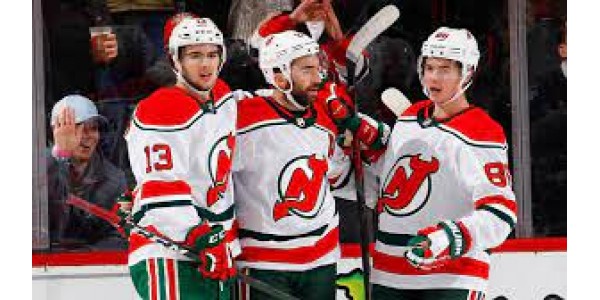 New Jersey Devils vinner 13 raka